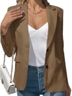 Women’s business casual blazer